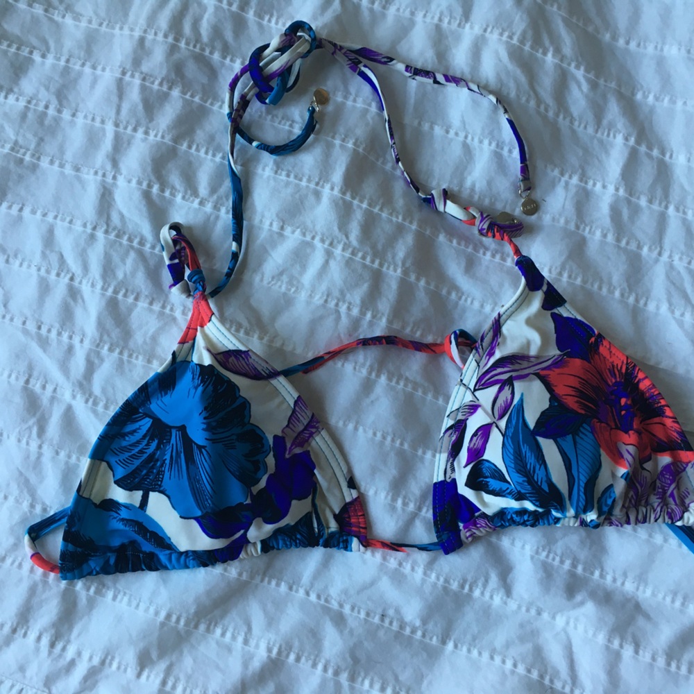 Marc Jacobs string bikini top, size M, like new condition